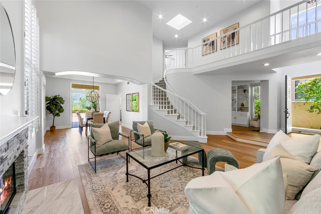 MLS #PW25272957 image #9