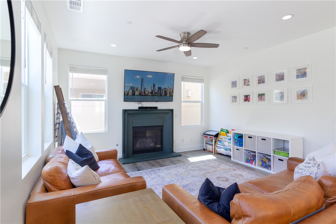 MLS #PW25273014 image #12