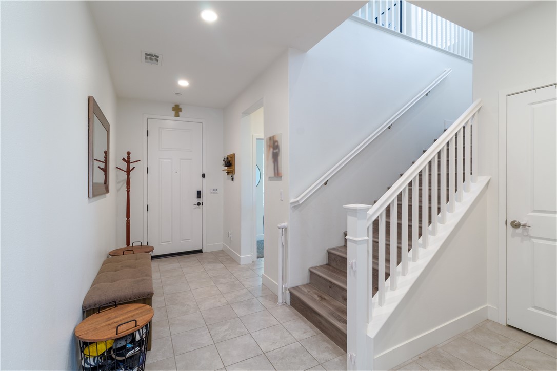 MLS #PW25273014 image #3