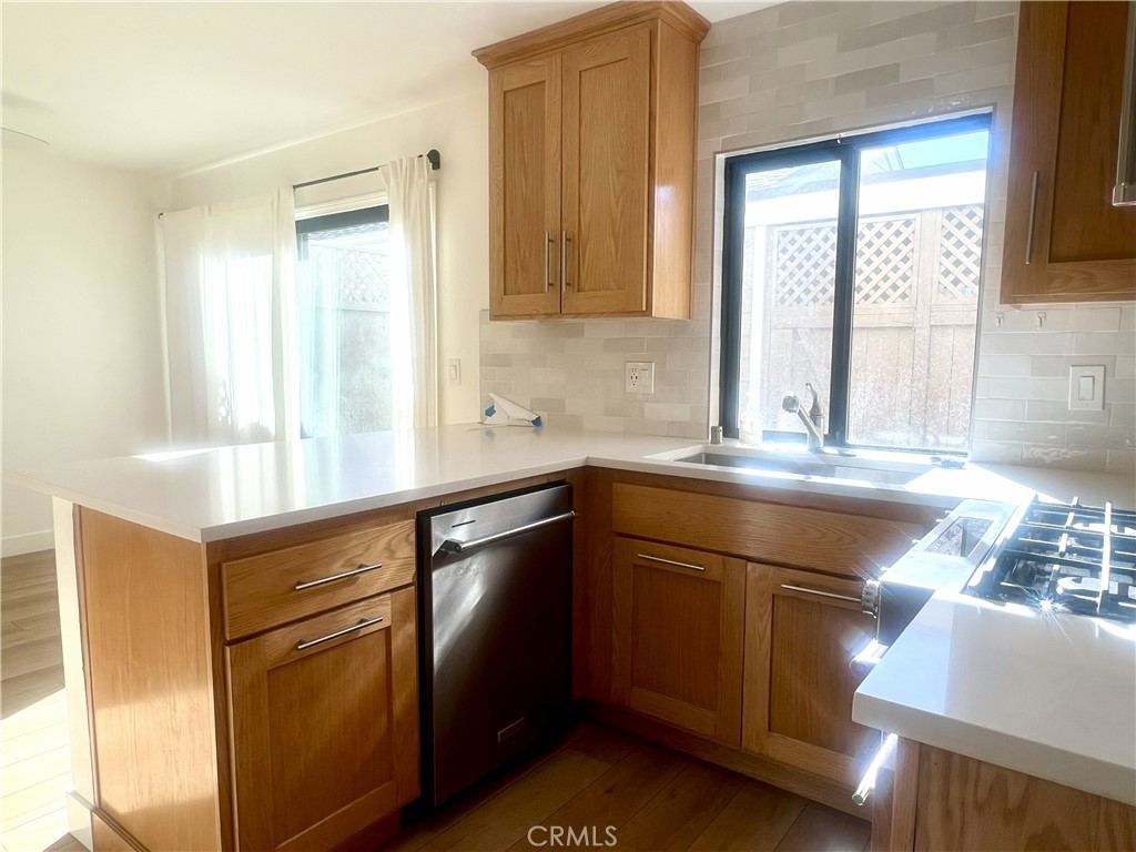 MLS #PW25273050 image #1