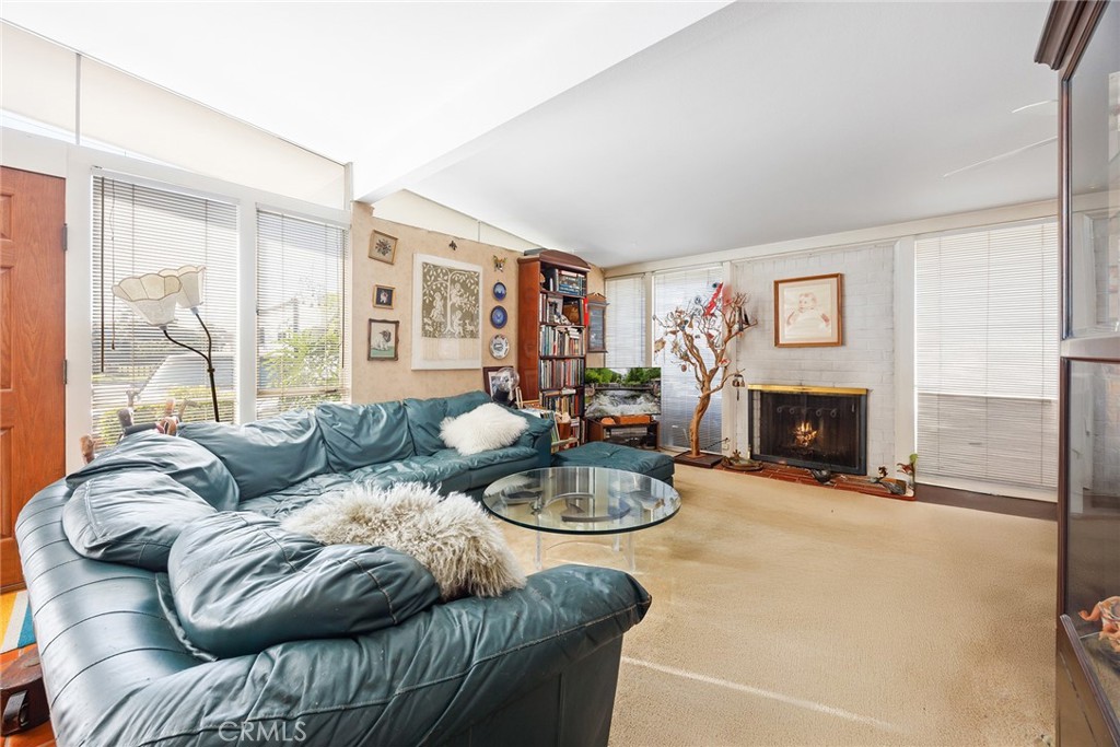 MLS #PW25273092 image #5