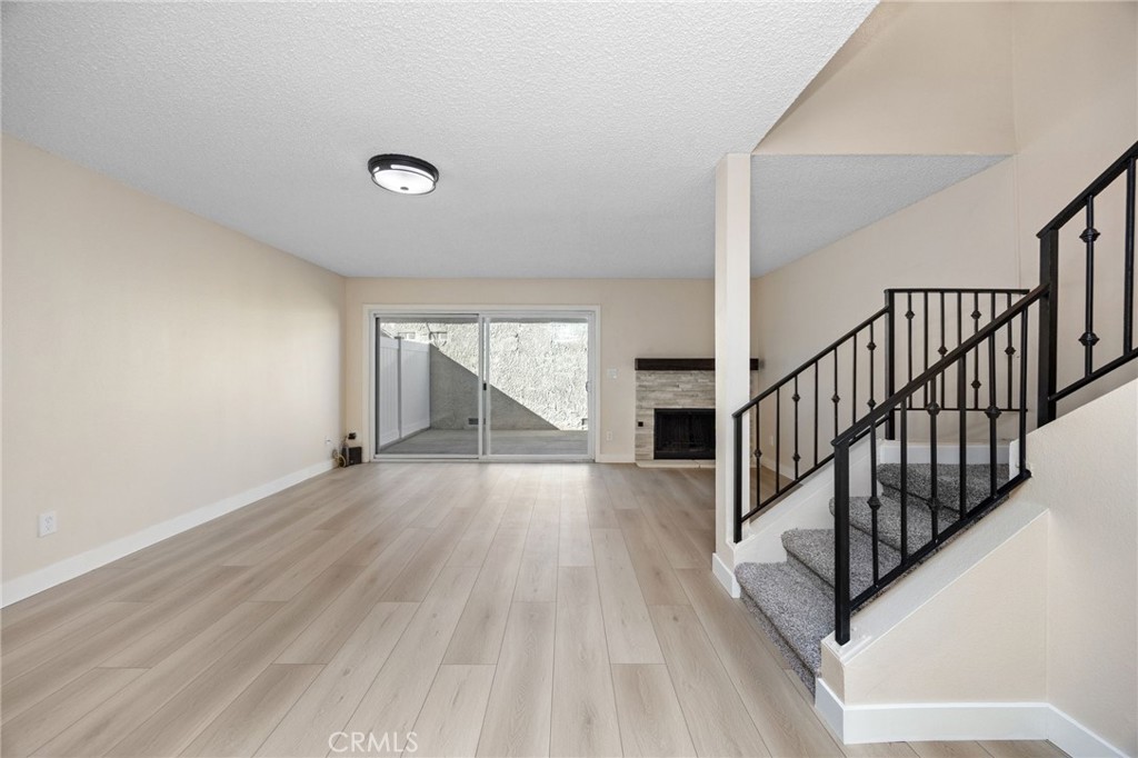 MLS #PW25273099 image #2