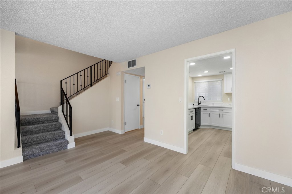 MLS #PW25273099 image #6