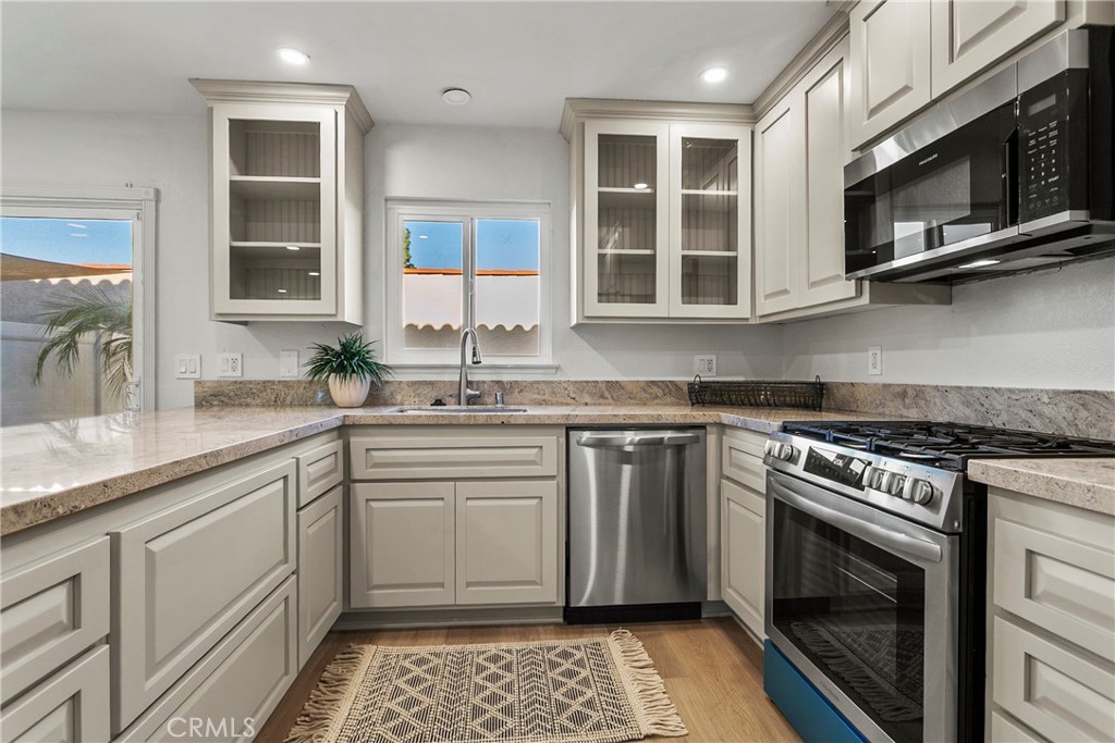 MLS #PW25273119 image #1