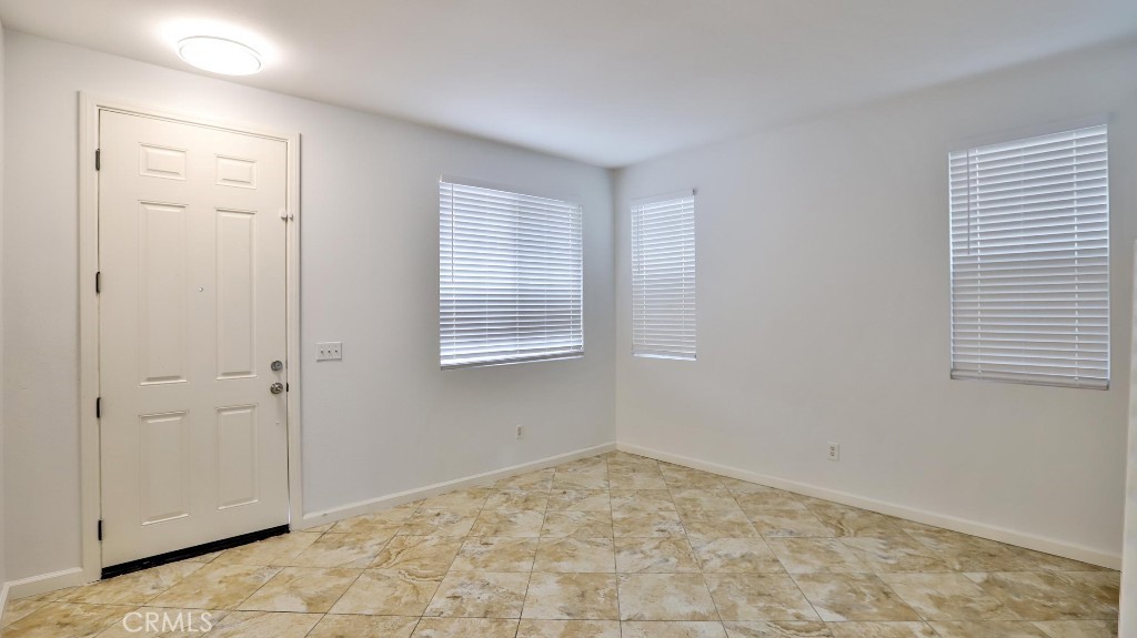 MLS #PW25273239 image #4