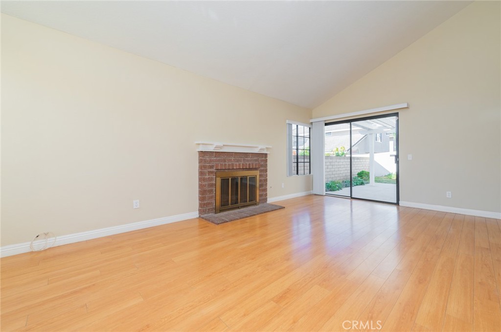 MLS #PW25273254 image #2