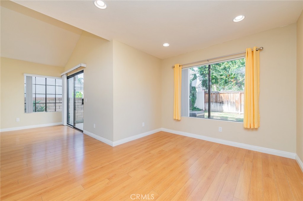 MLS #PW25273254 image #5