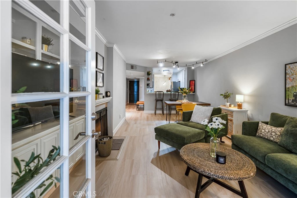 MLS #PW25273277 image #4