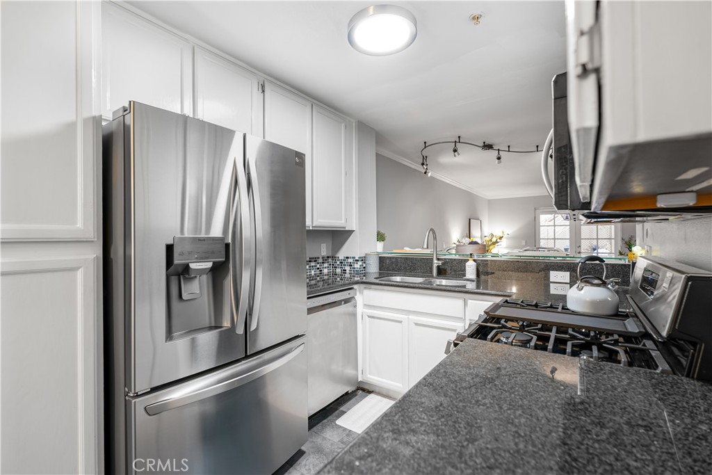 MLS #PW25273277 image #9