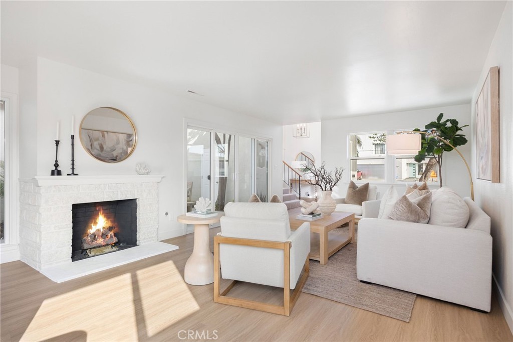 MLS #PW25273278 image #5