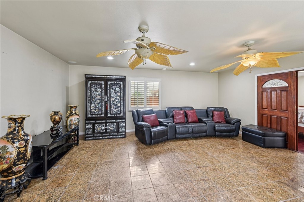 MLS #PW25273296 image #2