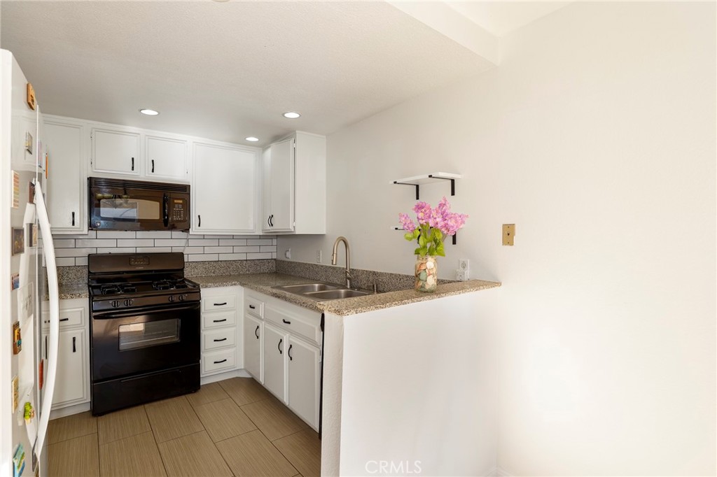 MLS #PW25273410 image #14