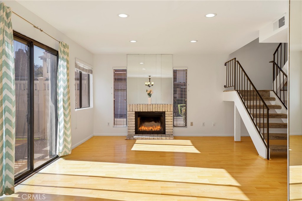 MLS #PW25273410 image #5