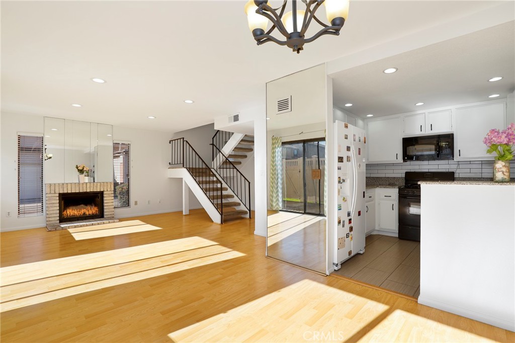 MLS #PW25273410 image #9