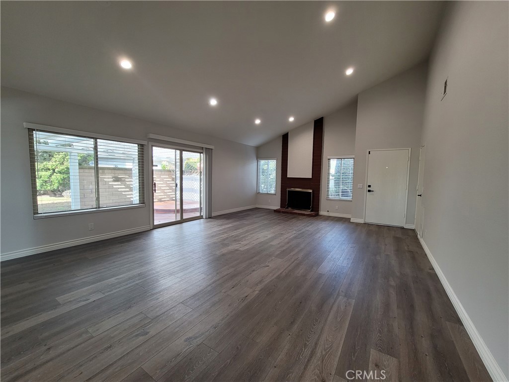 MLS #PW25273547 image #2