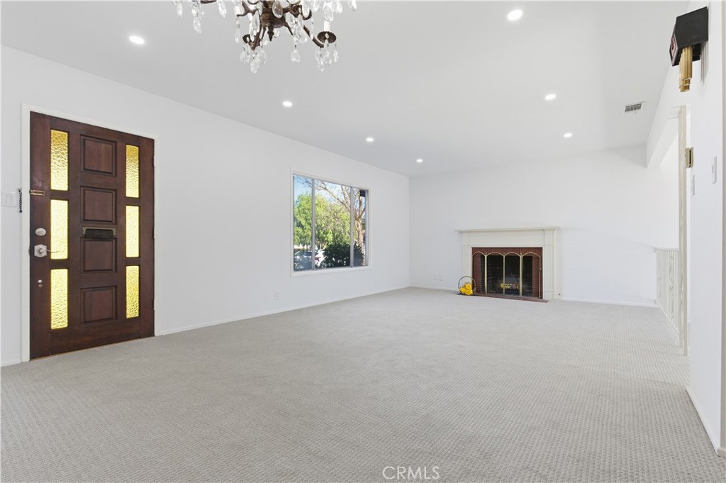 MLS #PW25273685 image #6