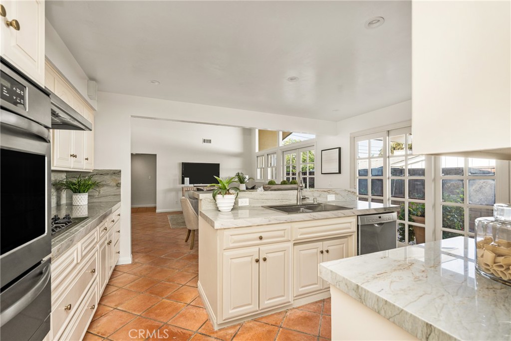 MLS #PW25273805 image #37