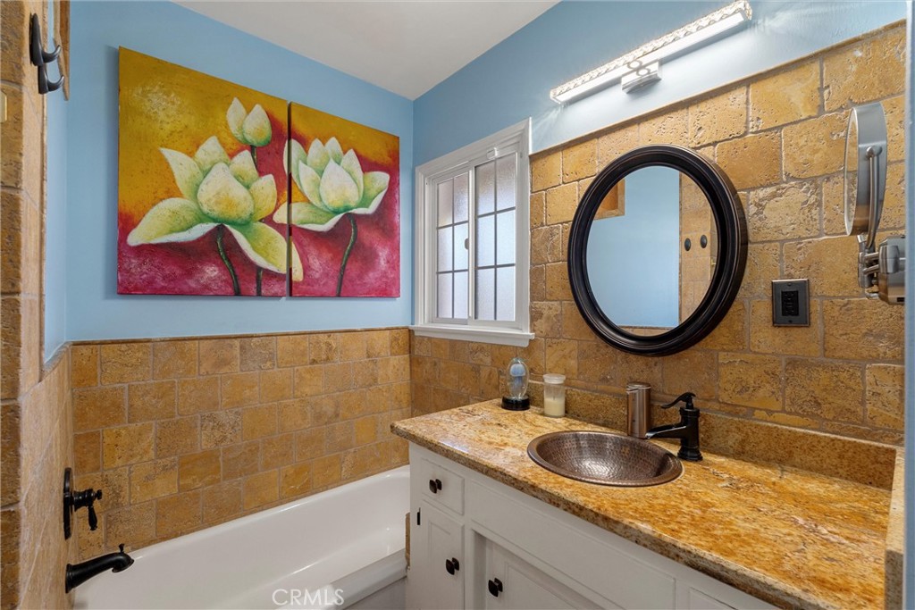 MLS #PW25273843 image #8