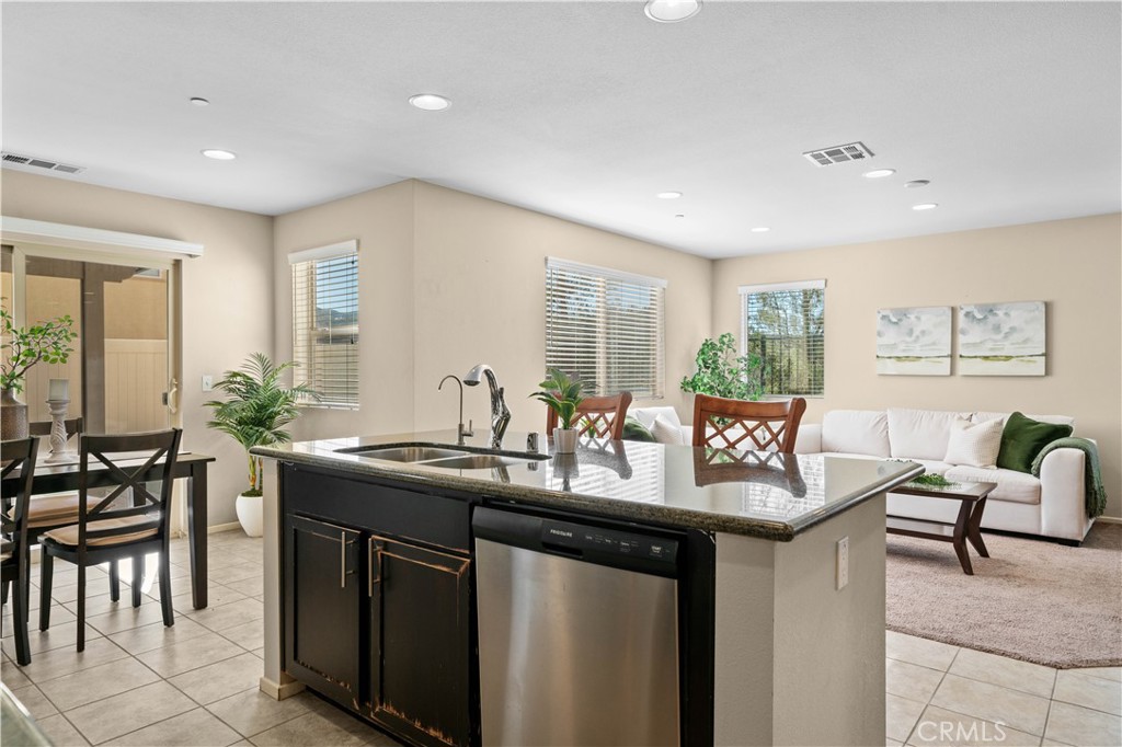 MLS #PW25273941 image #15