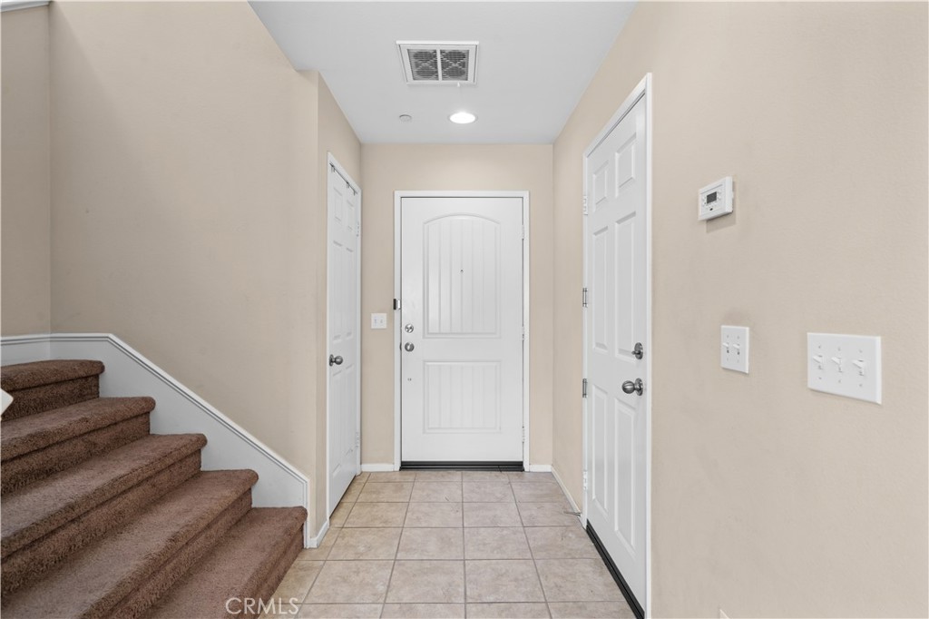 MLS #PW25273941 image #5