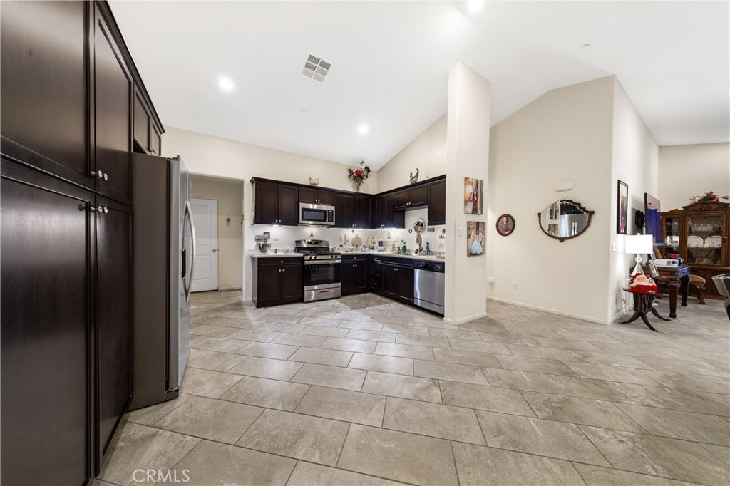 MLS #PW25273988 image #5