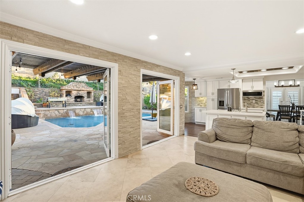 MLS #PW25274054 image #8