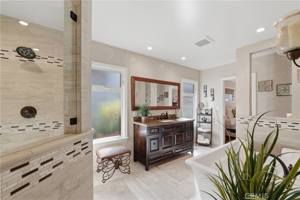 MLS #PW25274063 image #30