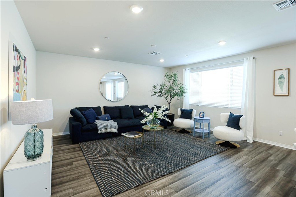 MLS #PW25274102 image #10