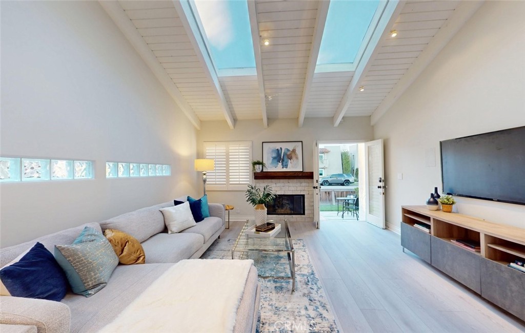 MLS #PW25274153 image #9