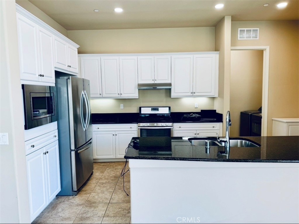 MLS #PW25274436 image #4