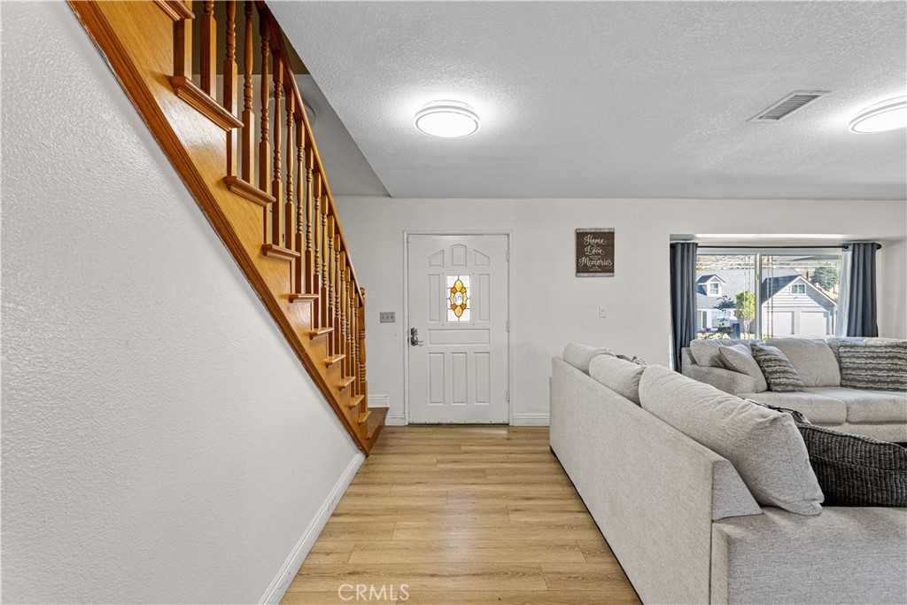 MLS #PW25274576 image #3