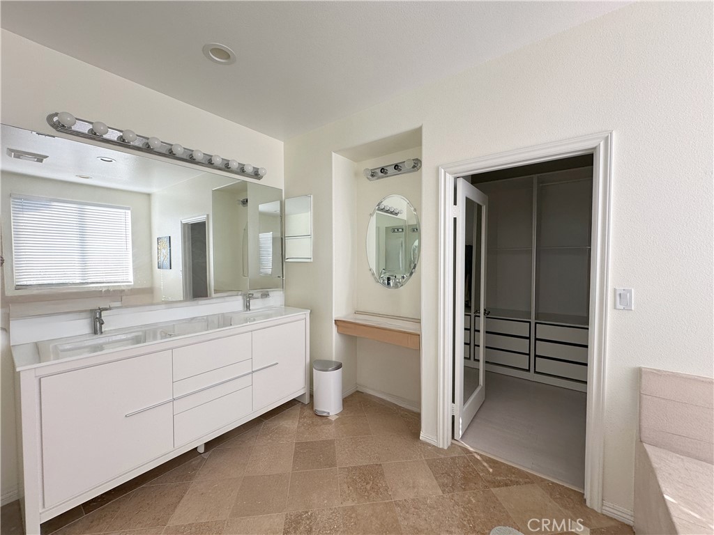 MLS #PW25274793 image #10