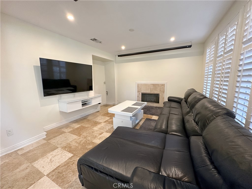 MLS #PW25274793 image #6