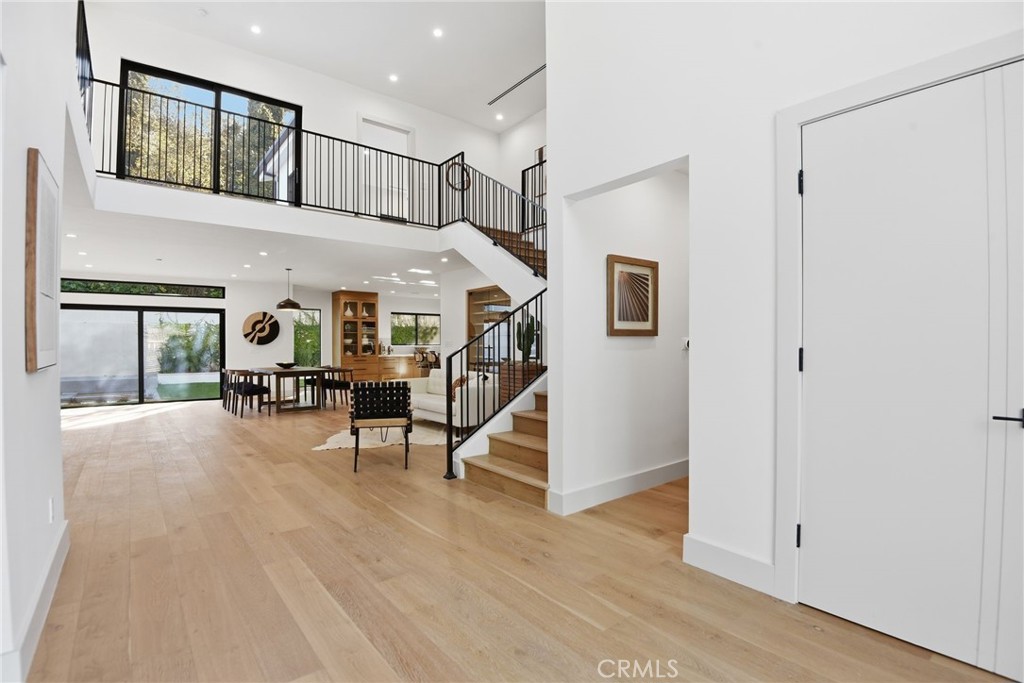 MLS #PW25275052 image #2