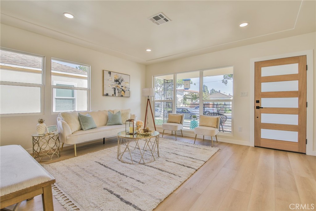 MLS #PW25275111 image #5