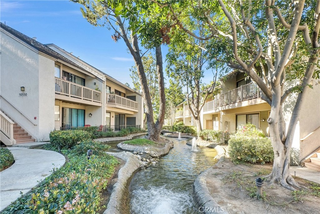 MLS #PW25275213 image #1