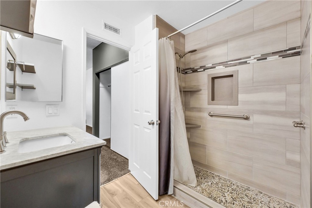 MLS #PW25275213 image #11