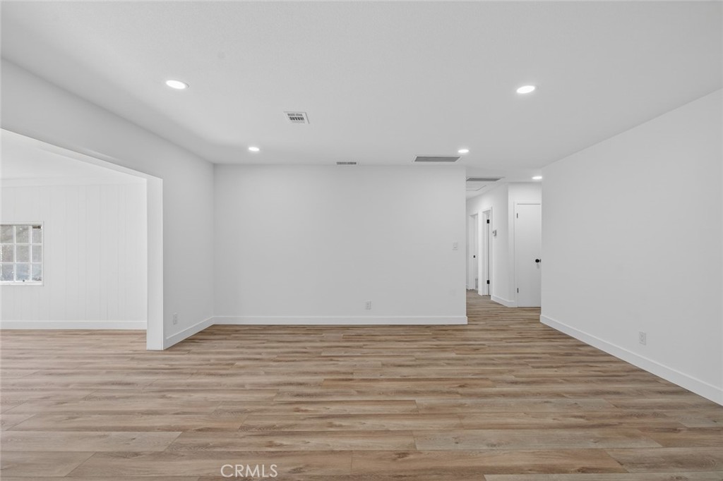 MLS #PW25275231 image #9