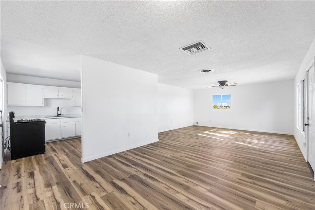 MLS #PW25275272 image #14