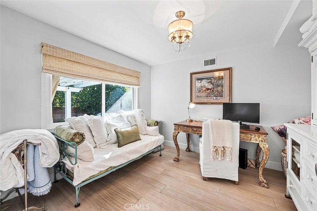 MLS #PW25275282 image #16