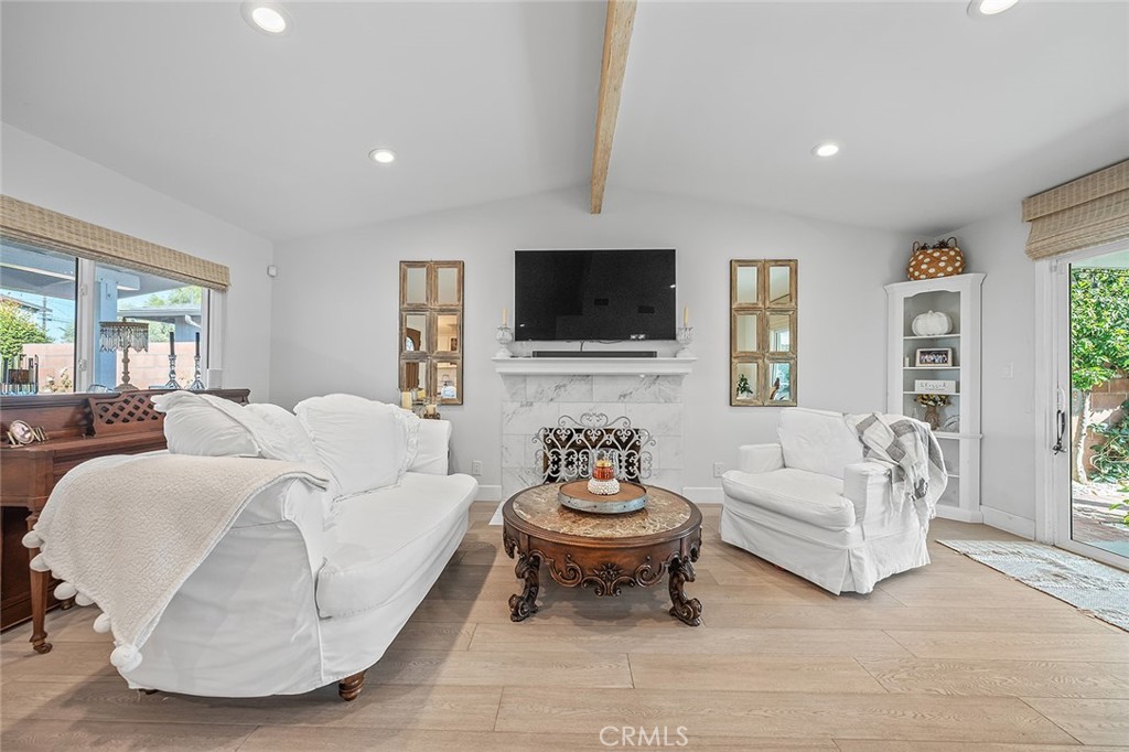 MLS #PW25275282 image #4