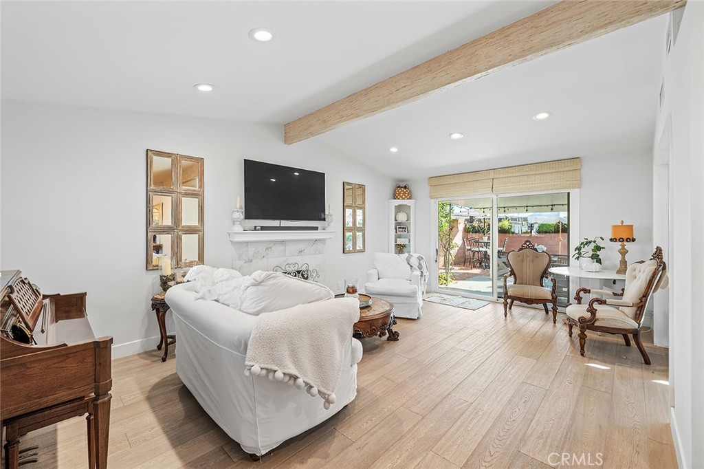 MLS #PW25275282 image #5