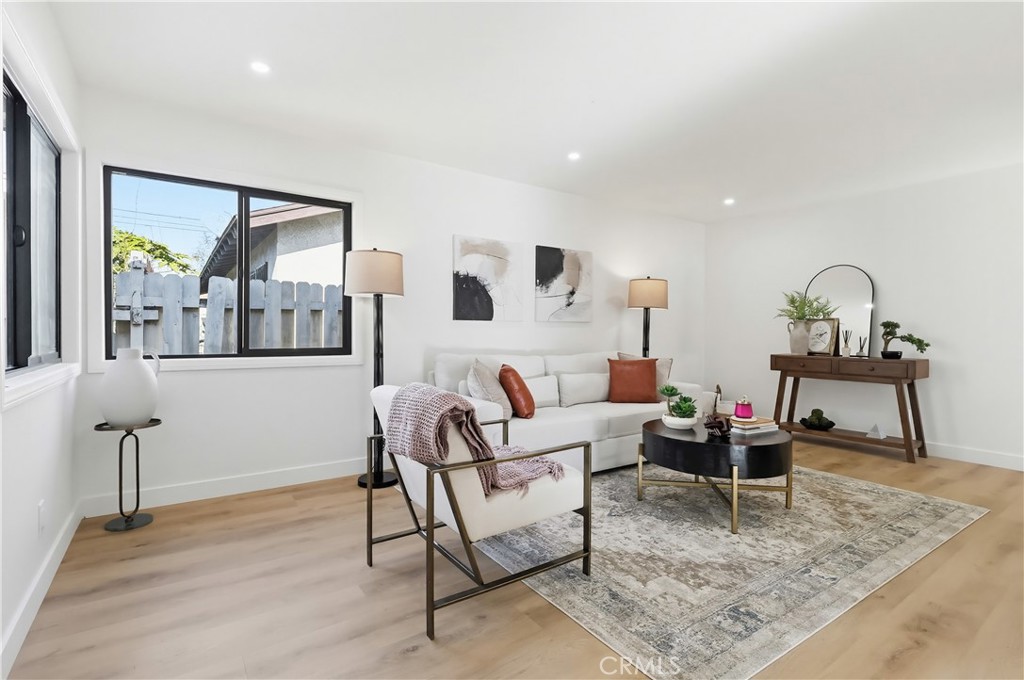 MLS #PW25275341 image #5