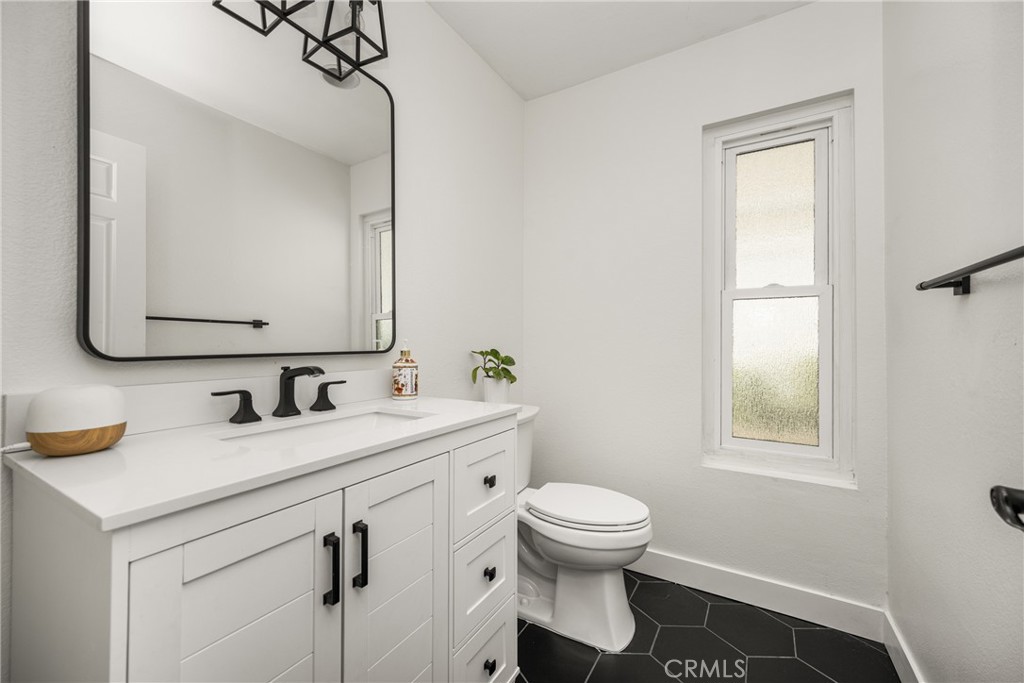 MLS #PW25275363 image #6