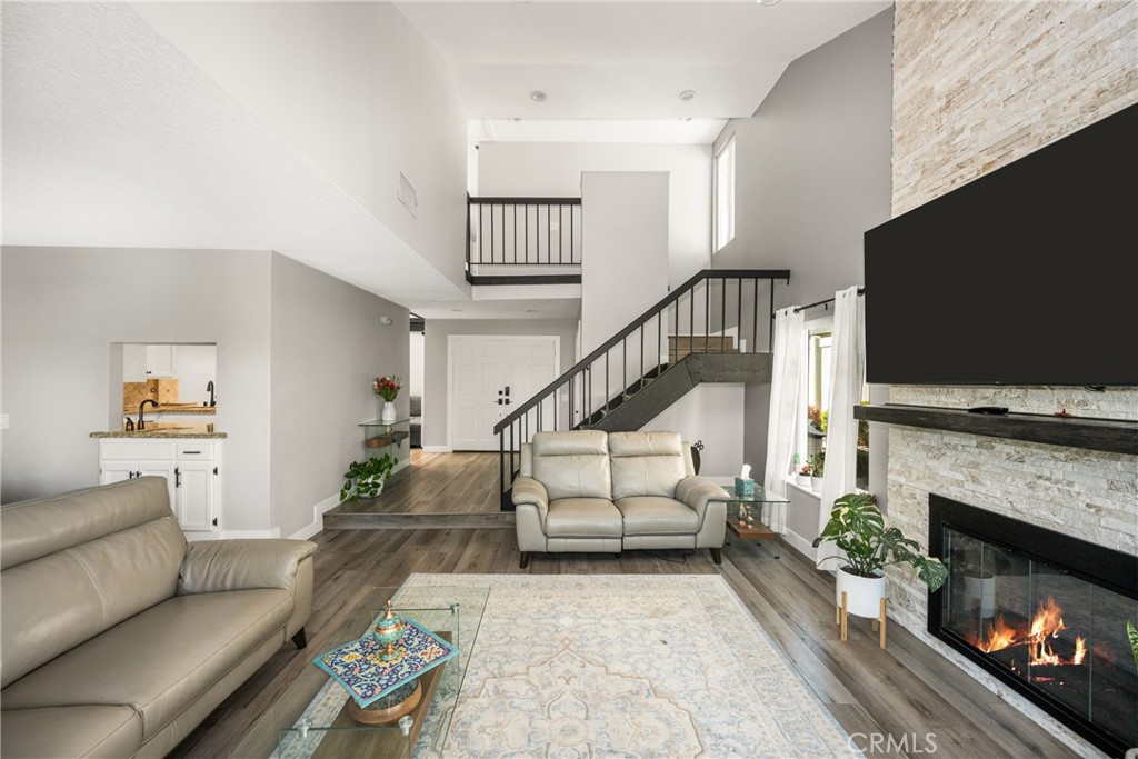 MLS #PW25275363 image #8