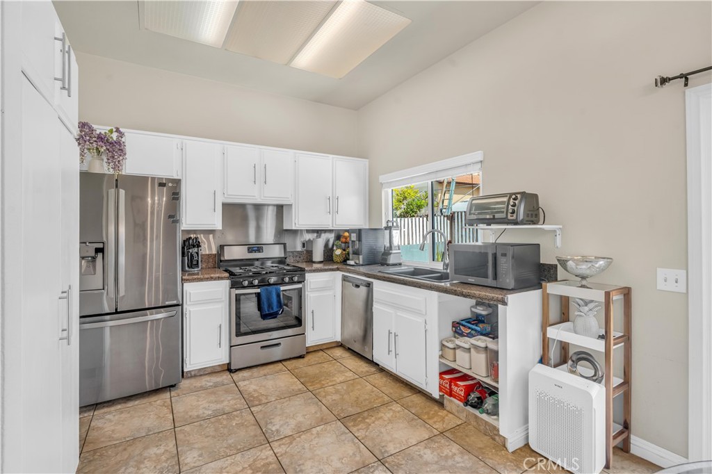 MLS #PW25275372 image #11