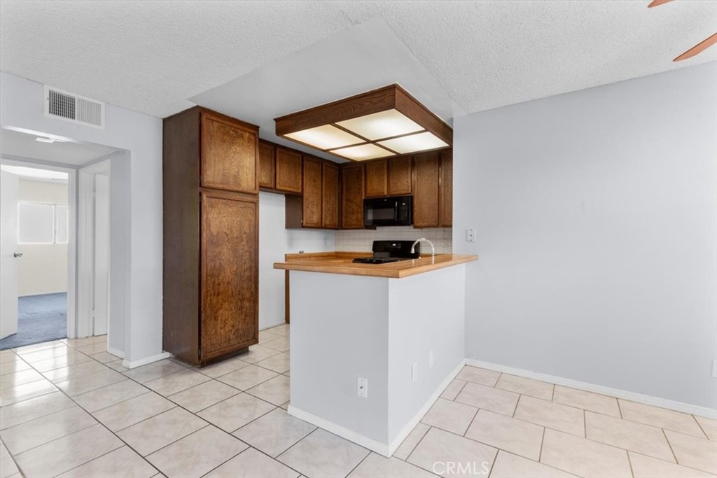 MLS #PW25275438 image #6