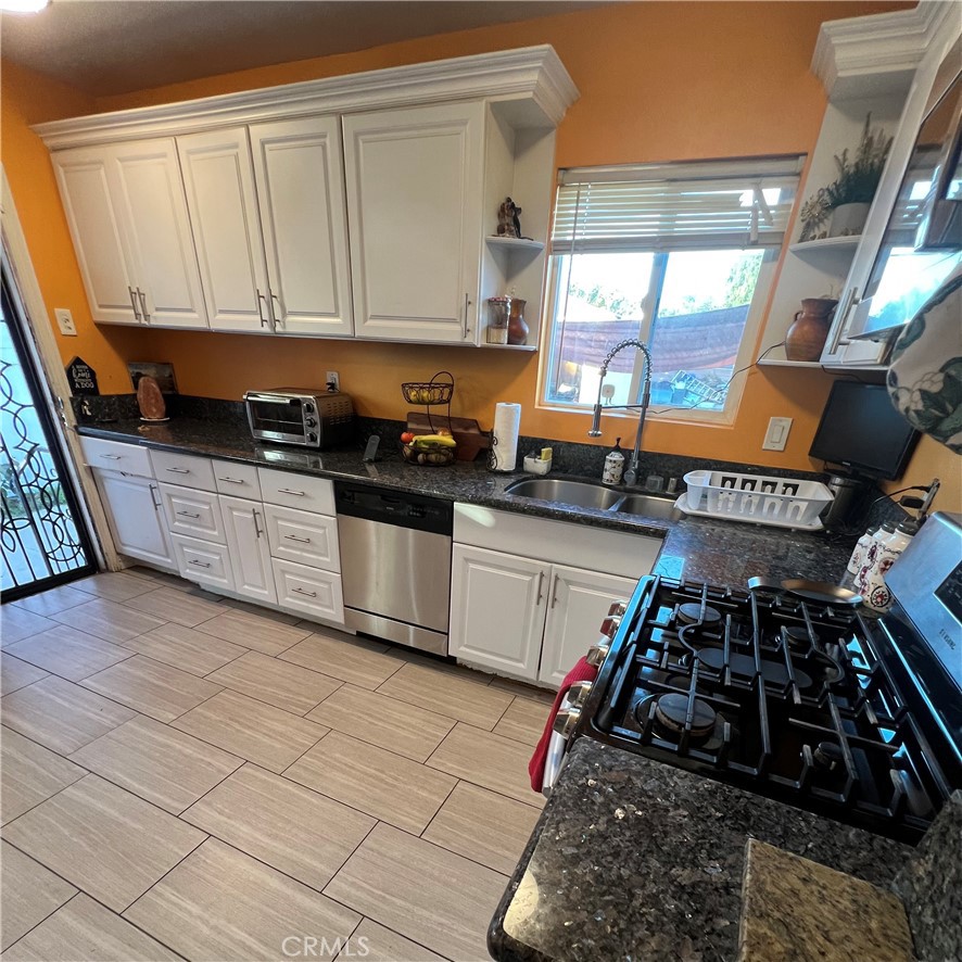 MLS #PW25275736 image #5