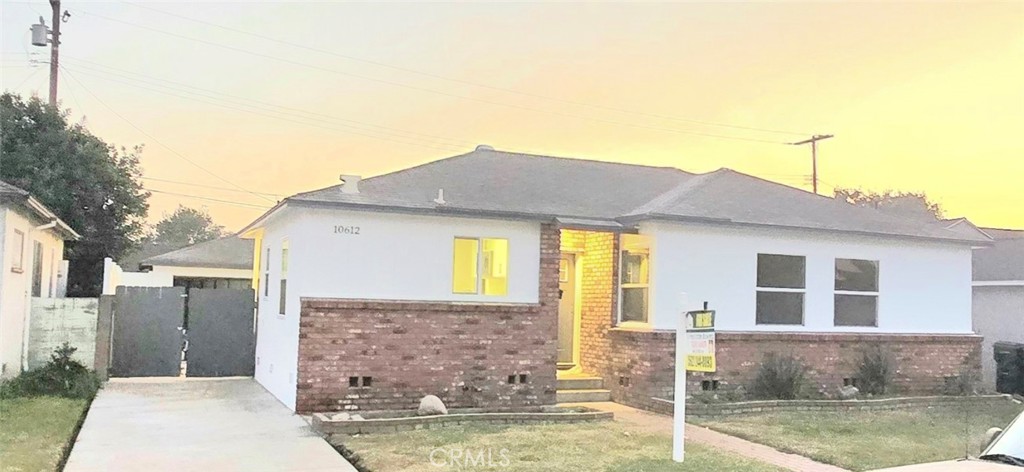 MLS #PW25275806 image #0