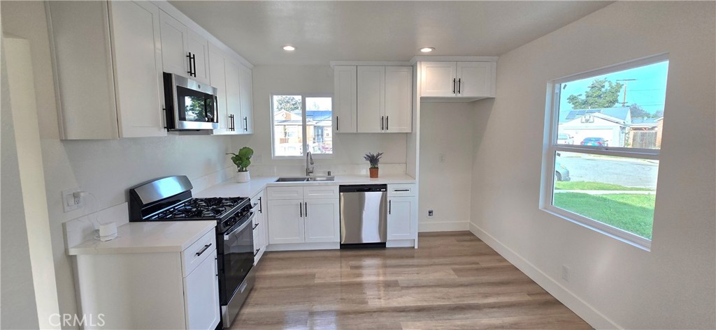 MLS #PW25275806 image #1